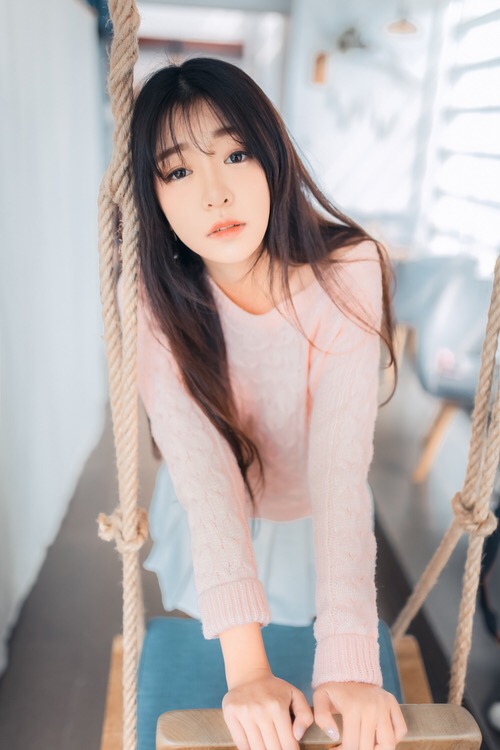 秋千姑娘-六色网