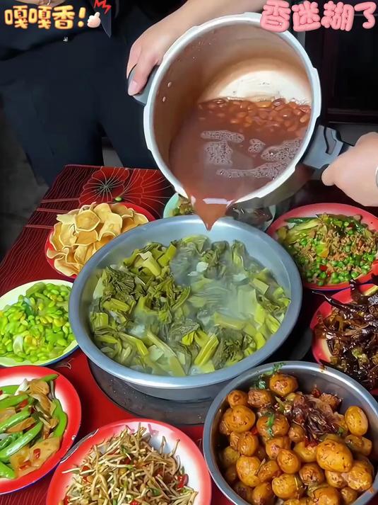 老坛青菜酸菜 大缸酸菜_ 美味下饭菜