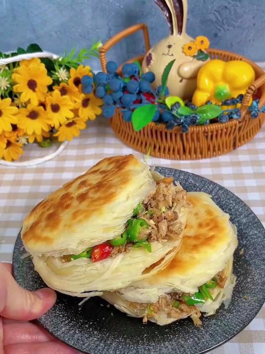 现发潼关肉夹馍饼胚,新鲜又好吃?