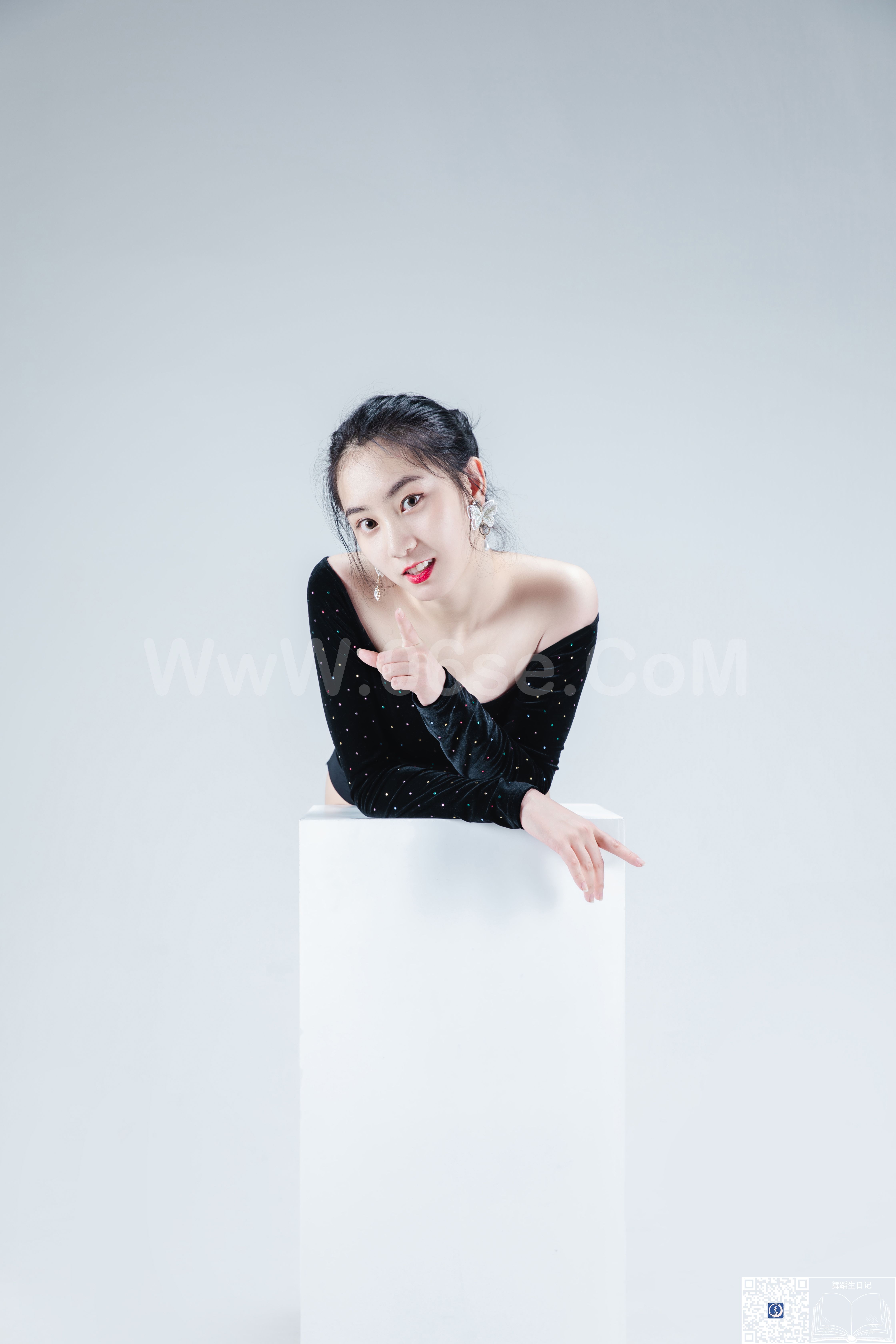 图片[13]-[GALLI嘉丽]舞蹈生日记 015 – 唐可[29P／213MB]-六色网