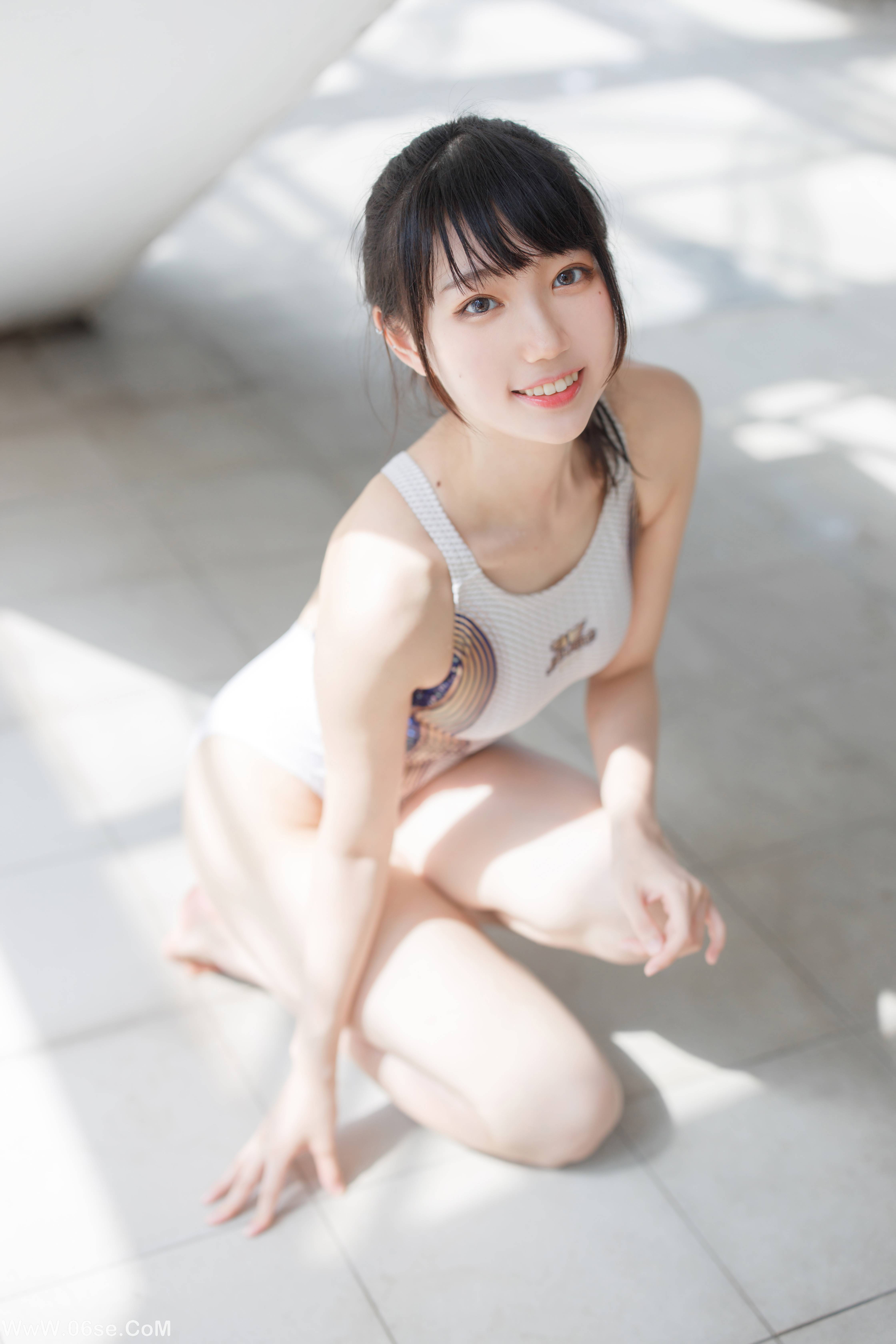 图片[24]-周叽是可爱兔兔 NO.001 竞泳 [36P+3V627M]-六色网