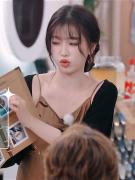 虞书欣英语多好?外国推荐菜单零障碍,却被茄子英文难住丨中餐厅