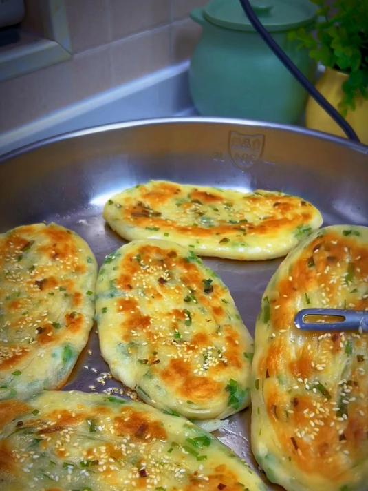 l又香又脆的芝麻烧饼做法是如此简单