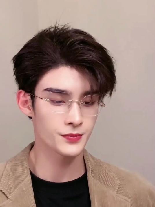 艾特出你想一起吃酸菜鱼的人吧