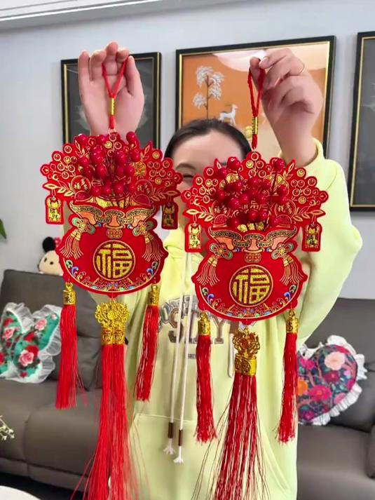 仿真红果挂饰耐放耐看,春节乔迁装扮,家里超亮眼
