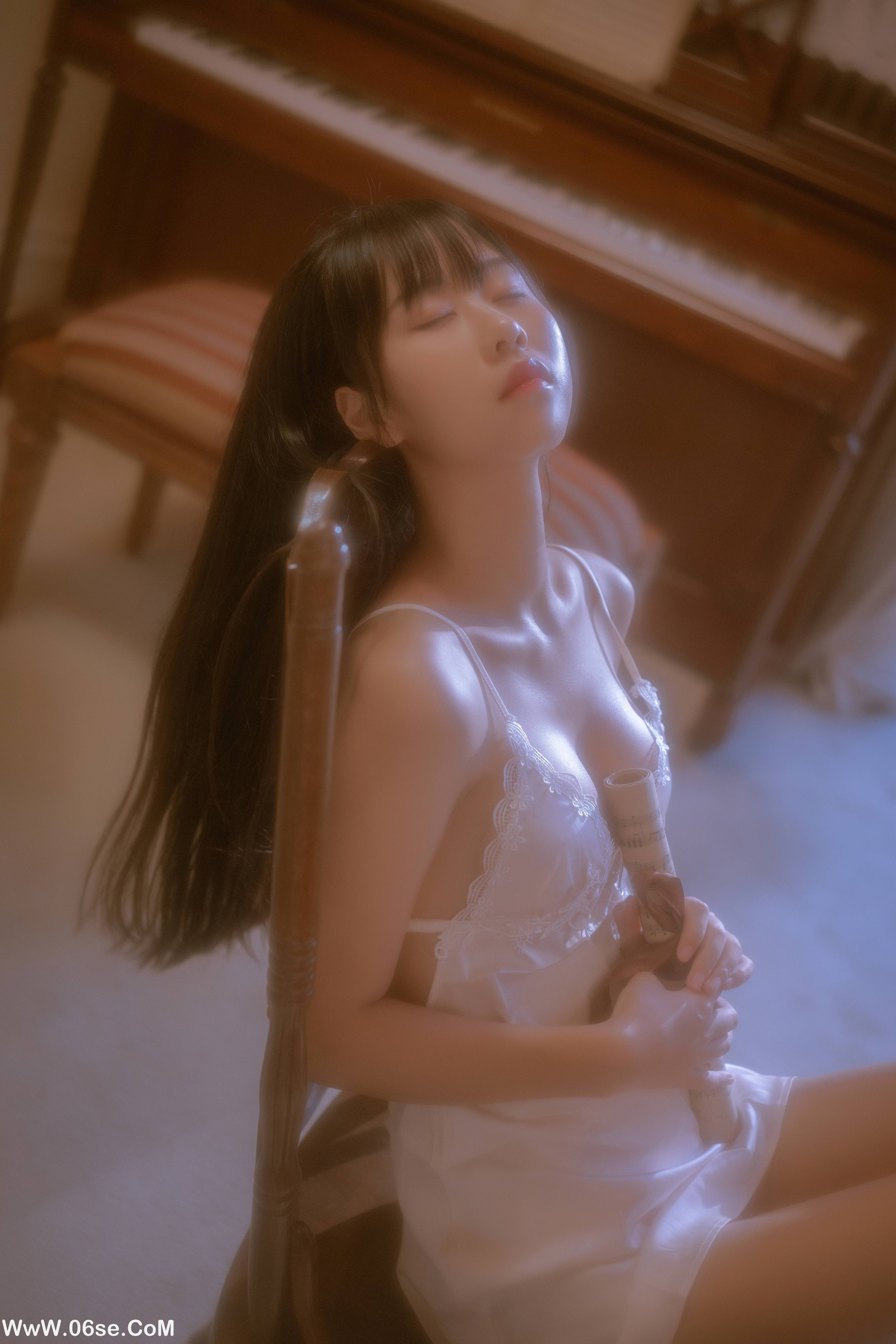图片[27]-萌芽儿o0 NO.012 – 遐 私房[43P1.00G]-六色网
