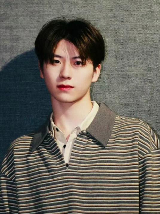 让摄影师都害怕的艺人出现了,黄誉博一句话让对方连连后退