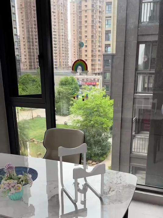 「哈乐熊」纯净水桶支架压水器桶装水架子倒置抽取水器简易饮水机