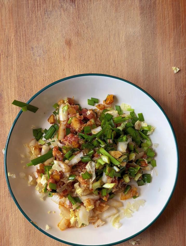 猪肉韭菜饺子馅怎么调最好吃,跟我这样调就行了