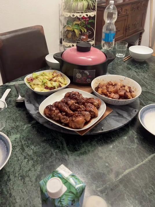 我估计我公公是最喜欢啃骨头的老外了