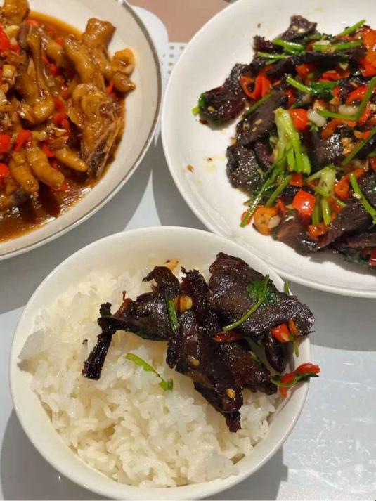 传统工艺腊牛肉丨咸香适中越嚼香