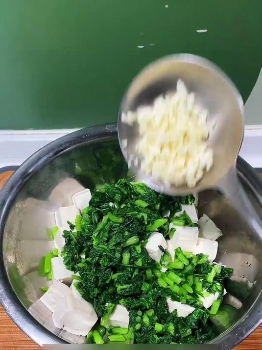 皇帝菜茼蒿,拌豆腐解锁减脂新吃法