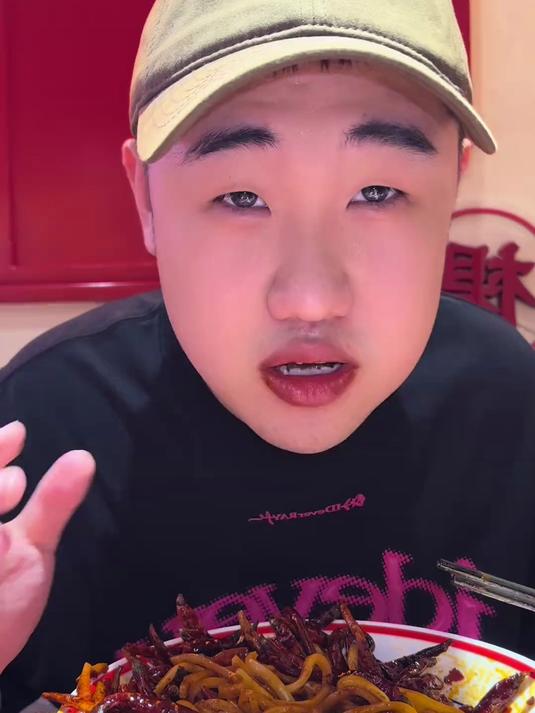 来一碗冒烟辣牛肉面是一种什么体验?