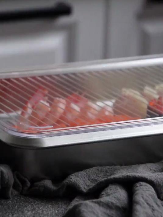 咱们一起包饺子!物理不粘底,不用担心饺子漏馅啦!