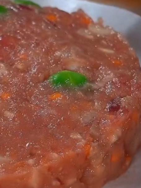 这是最近比较火的牛肉饼做法