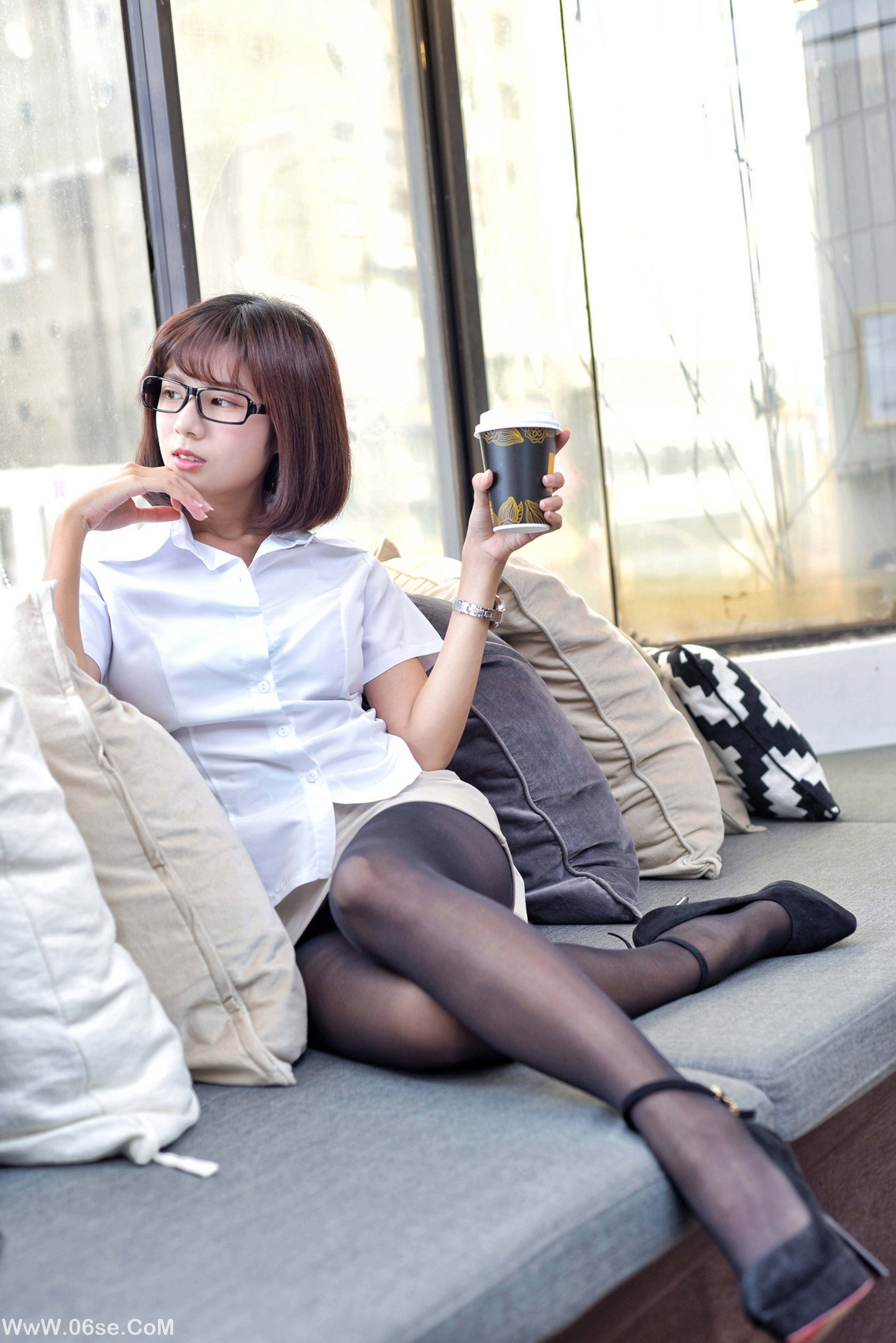 图片[18]-制服の女生 NO.005 方唯真 OL黑丝[29P328M]-六色网