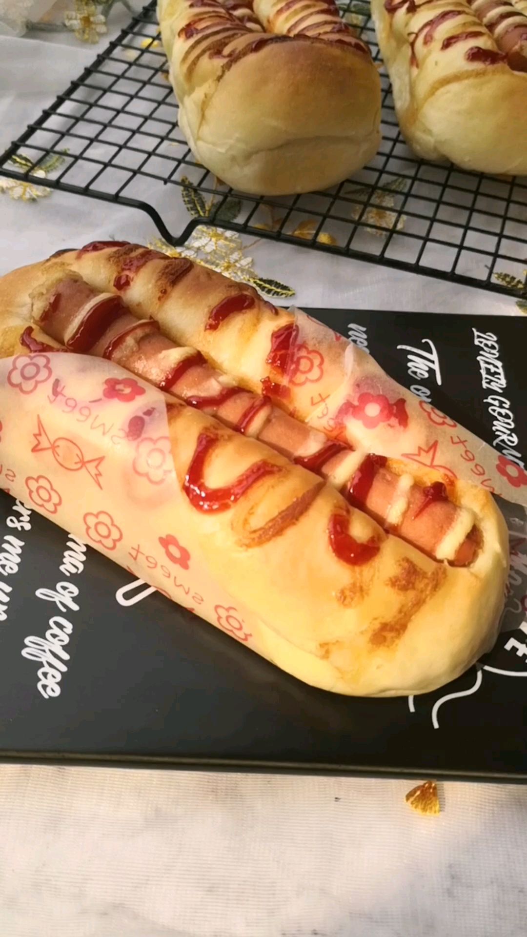 松软香甜又有料的面包,做法简单味道好,你也来尝尝吧,绝不会后悔哦