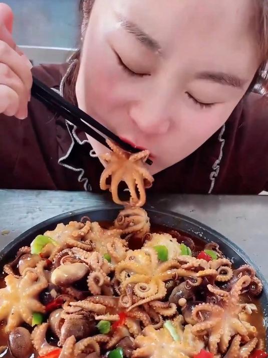 短腿八爪鱼,个头饱满很新鲜