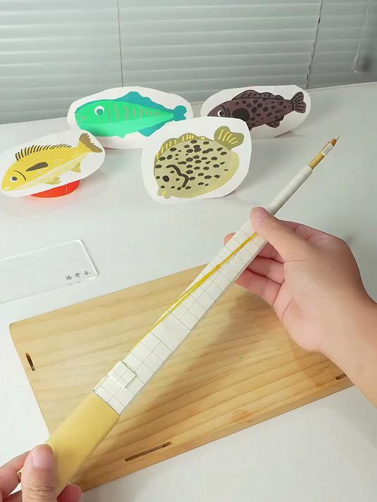 教你用纸做鱼枪，模拟打鱼真好玩～