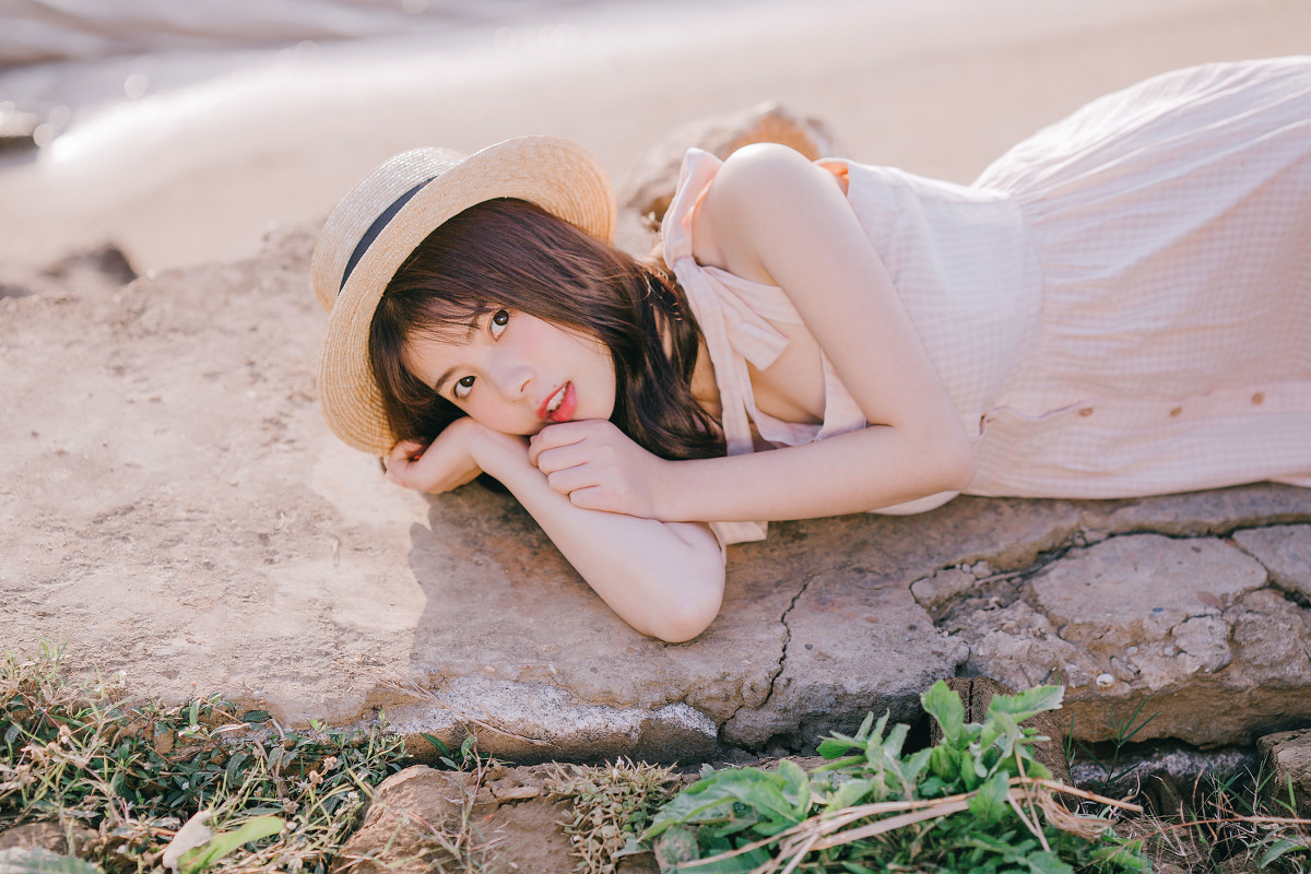 图片[3]-湖边的少女-六色网
