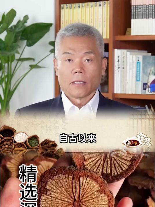 红藤是木通科大血藤属植物大血藤的干燥藤茎,别名有大血藤血藤等