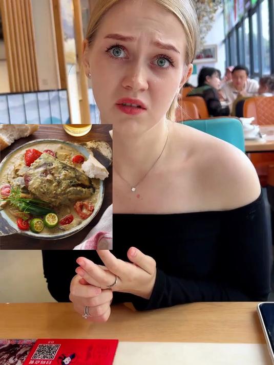 带小老外吃咱们的八大菜系之湘菜篇3#外国人在中国过年##随手拍年味##过年吃什么##真实生