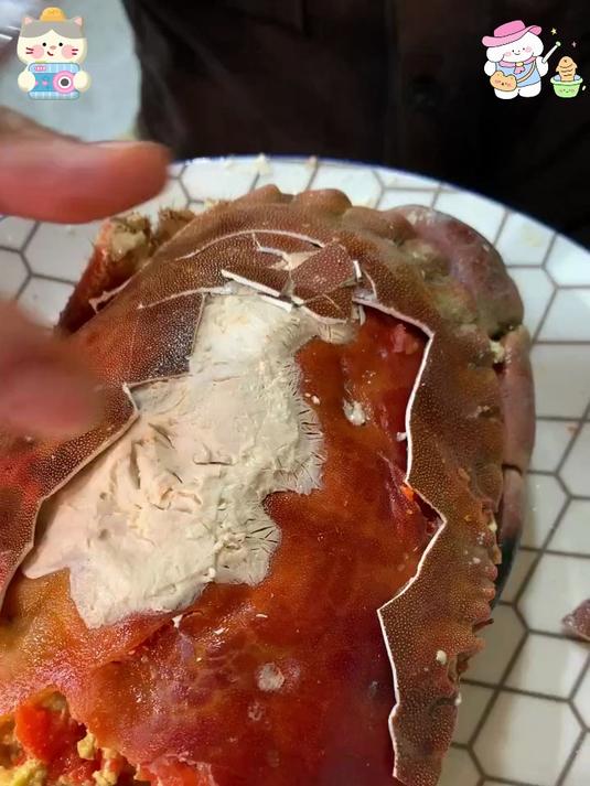超大面包蟹满膏预警！咬开流油超绵密，鲜到舔指超满足