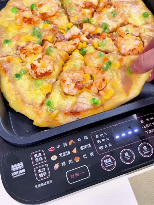 用电饼铛也可以做美味料足又拉丝的披萨
