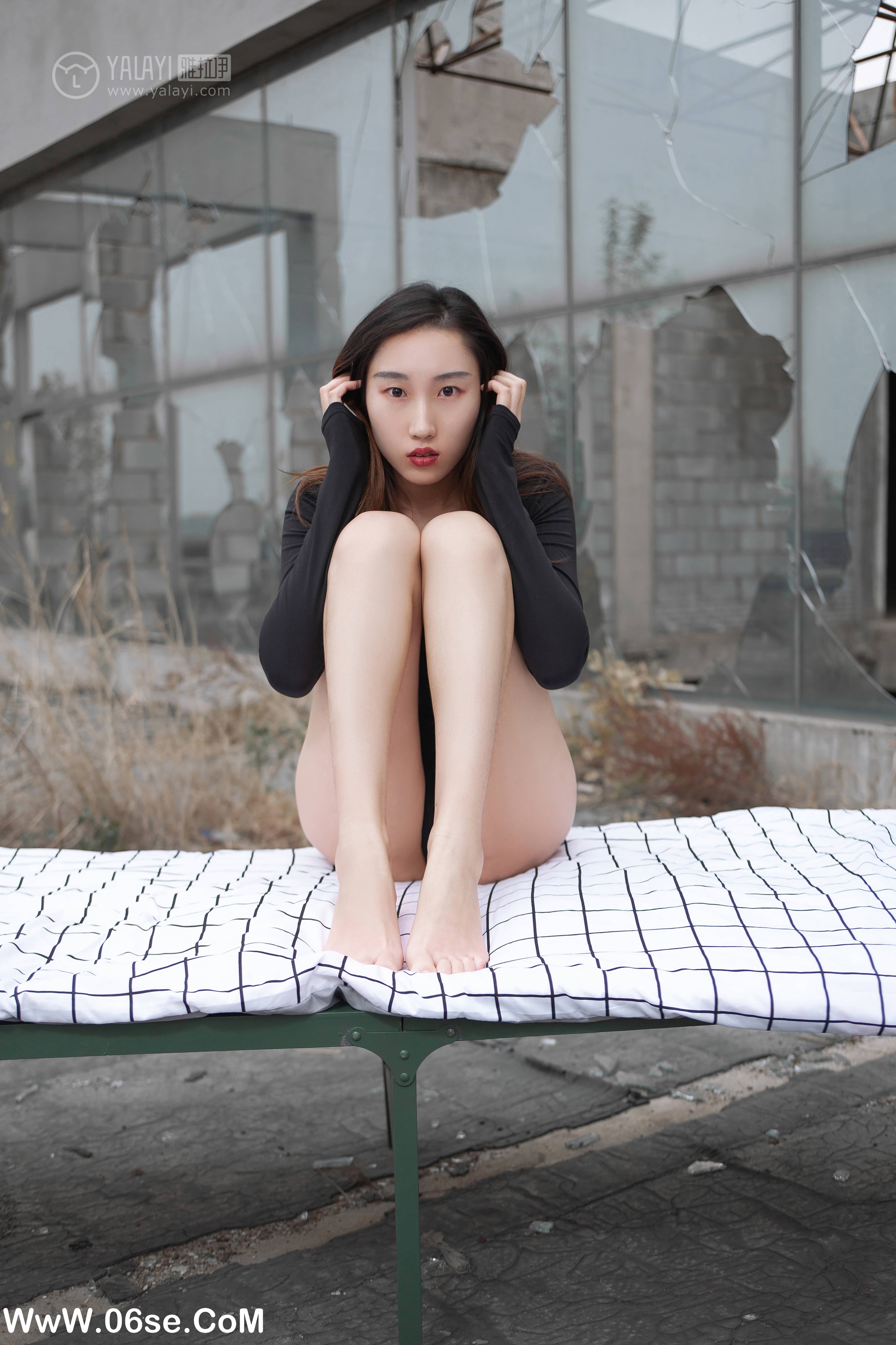 图片[30]-[YALAYI雅拉伊] NO.122 黑色禁地 熏儿-六色网