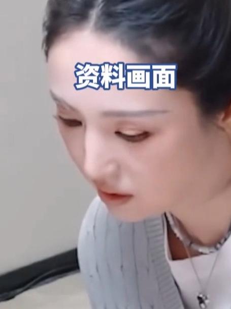 张维伊董璇讨论婚宴菜单,将“碧绿莴笋”改名为“儿笋满堂”