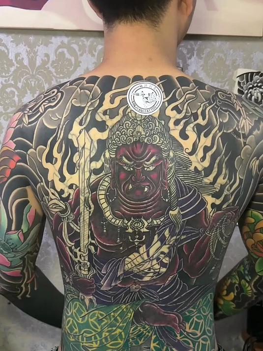 满背不动明王纹身,大哥身上纹满了,是热爱吗