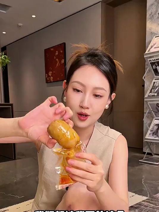 鱿鱼仔墨鱼仔海鲜即食熟食香辣满馅带籽海鲜鱿鱼