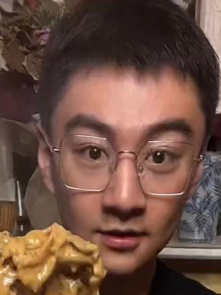 蒜蓉沙茶酱蘸牛肉味道真的香！