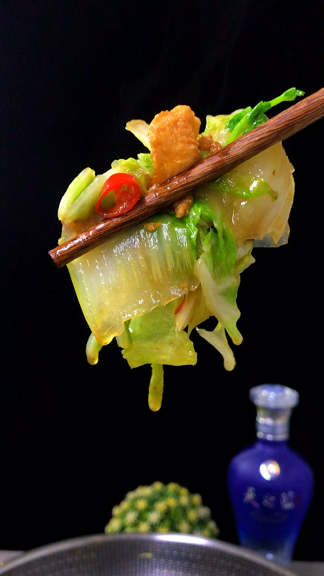 大白菜像我这种炒太好吃了!#油渣炒白菜