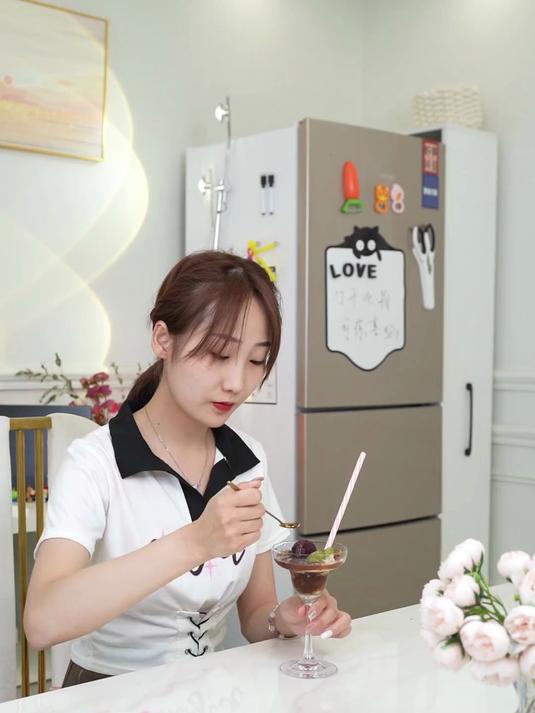 一点胃口都没有，用炒冰机炒个冰榴莲吧！