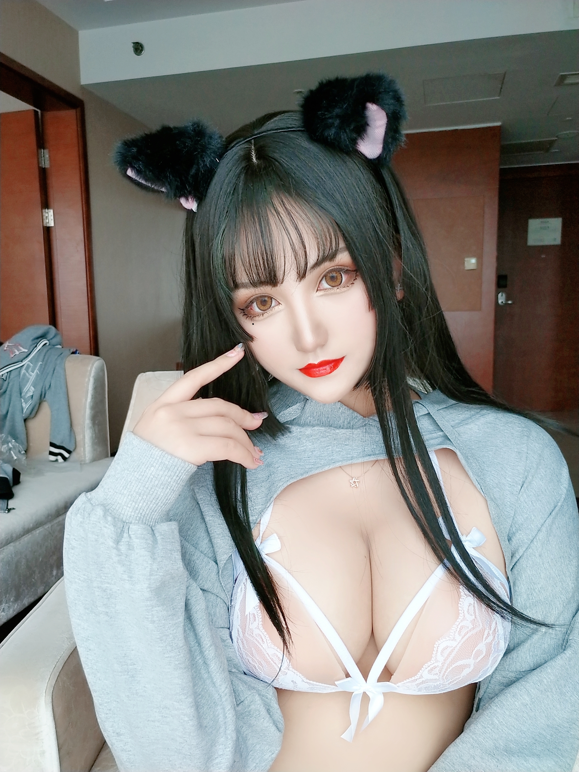 图片[2]-夏鸽鸽不想起床 NO.010 – 猫耳[49P+8V172M]-六色网
