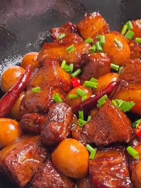 家庭版红烧肉做法，香而不腻，简单好吃又下饭