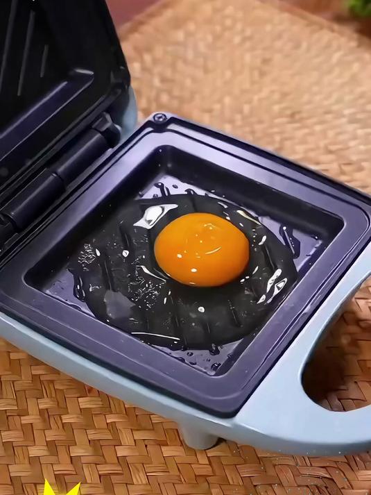 早餐不知道吃什么?入手这款智煲多功能三明治机家用早餐机,好用