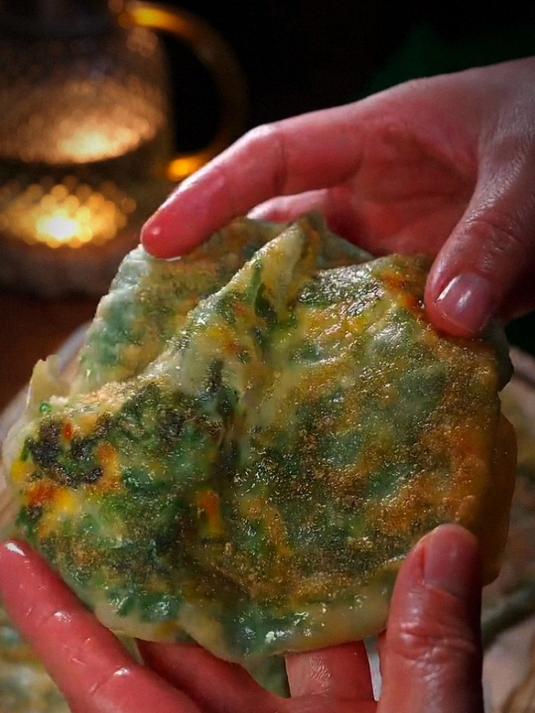 这才是韭菜盒子的正确做法