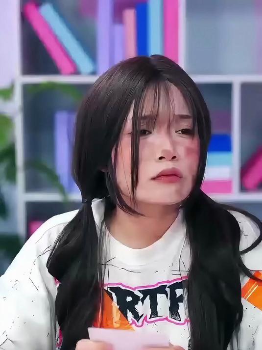 眼镜妹的生日愿望都实现了#儿童搞笑视频##搞怪日常#