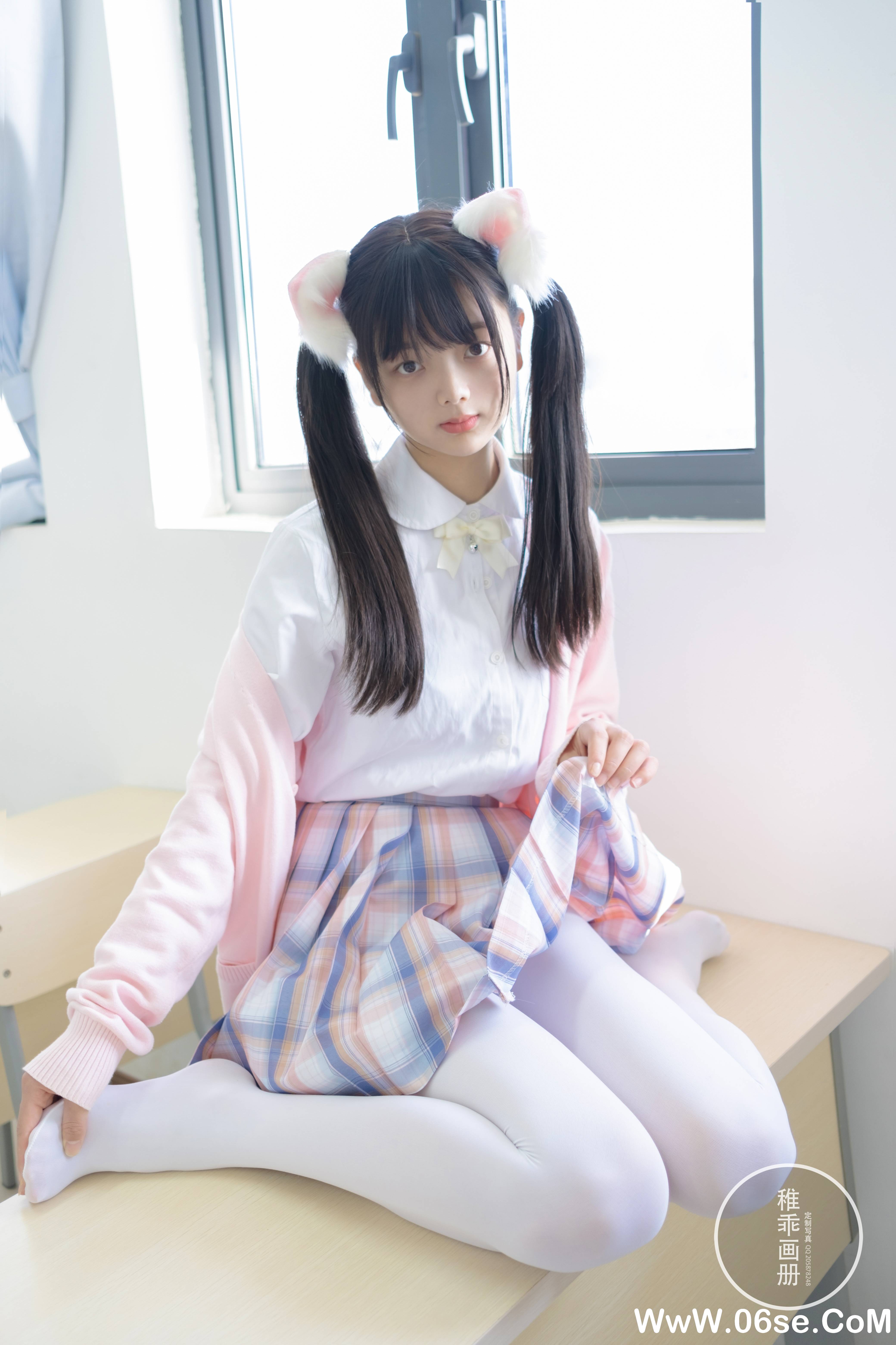柴系小乖(稚乖画册) NO.009 — 夜夜 80D 白丝JK[63P+1V821M]-六色网