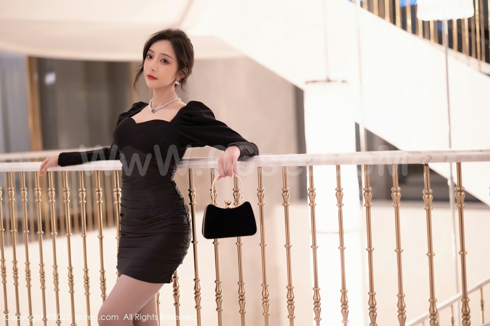 图片[16]-[XiuRen秀人网] 2022.07.08 No.5251 王馨瑶yanni-六色网