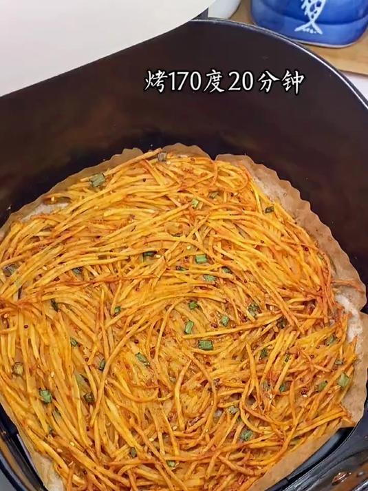 焦香酥脆的土豆丝饼一定要试试,做法简单又好吃!