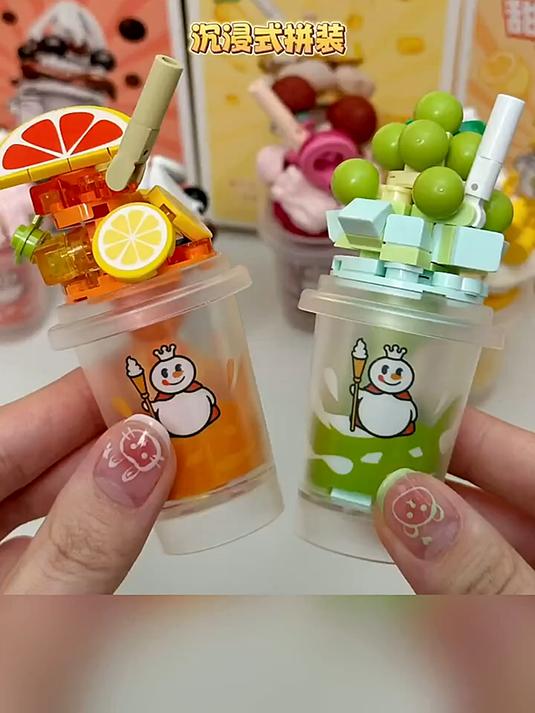 沉浸式拼装｜雪王积木奶茶杯，这么迷你可爱的雪王小饮品谁会不爱啊～