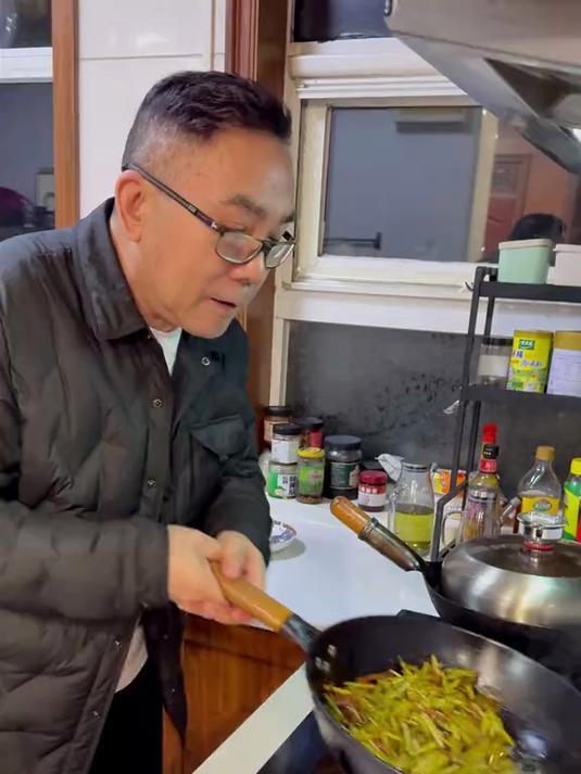 今天给老爸安排鲫头鱼