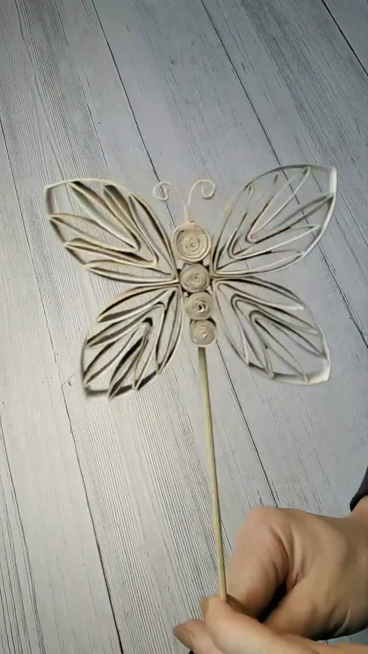 卷纸筒变身小蝴蝶,废物利用环保diy手工制作