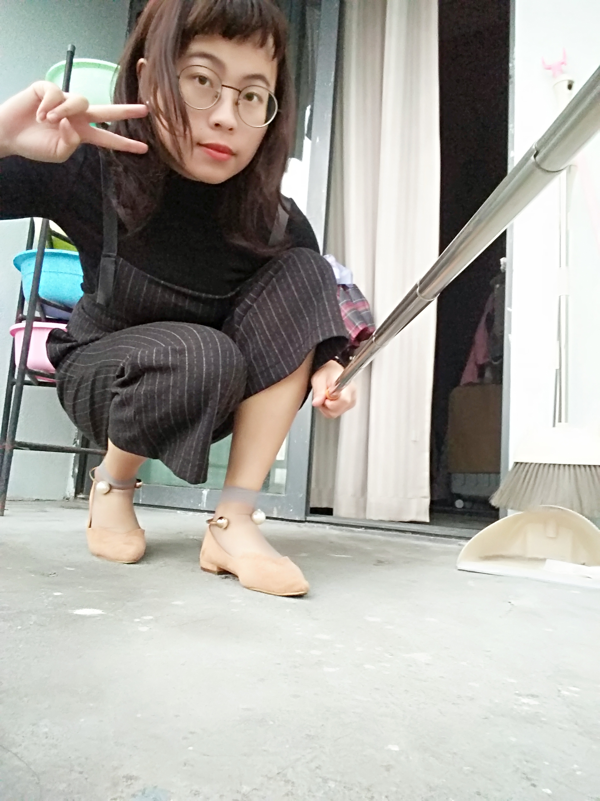 图片[48]-学妹校园寝室短丝系列004期 沈惠玲[63P85M]-六色网