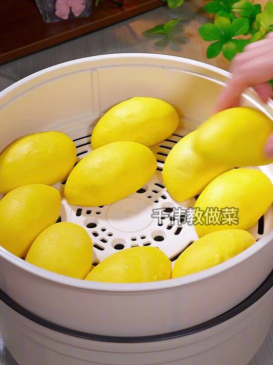 天热不想做饭 那就试试这个低热量的南瓜馒头 蓬松宣软