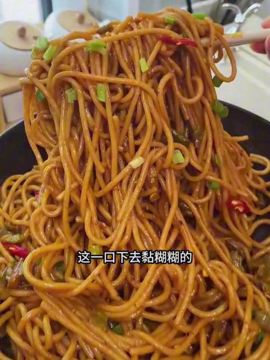 打工人晨间充电!非油炸热干面含慢糖碳水,高纤维芝麻酱饱腹