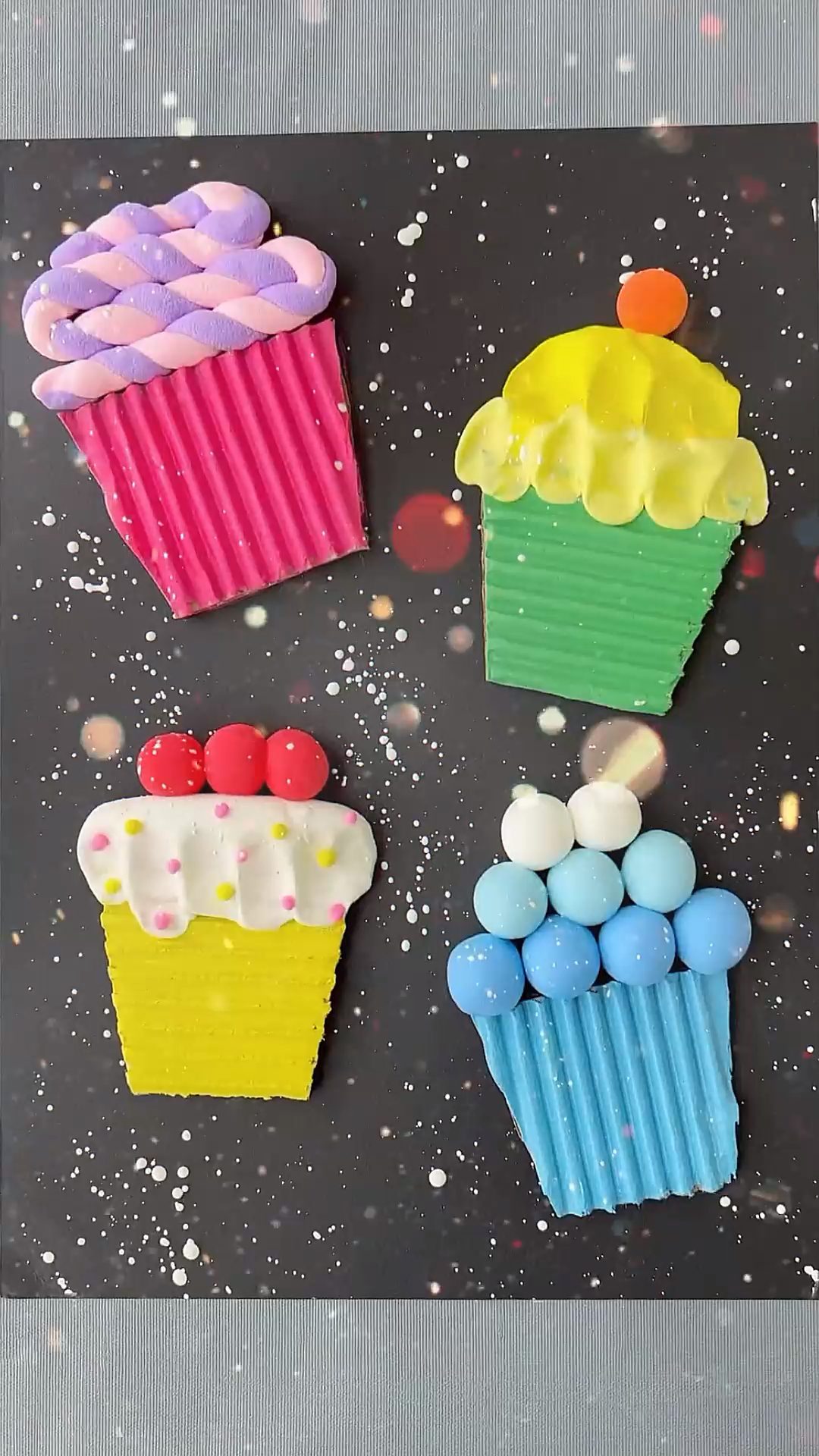 一起画甜甜的纸杯蛋糕吧!杯托用快递纸箱就好哦!#粘土画 #幼儿园手工#亲子手工